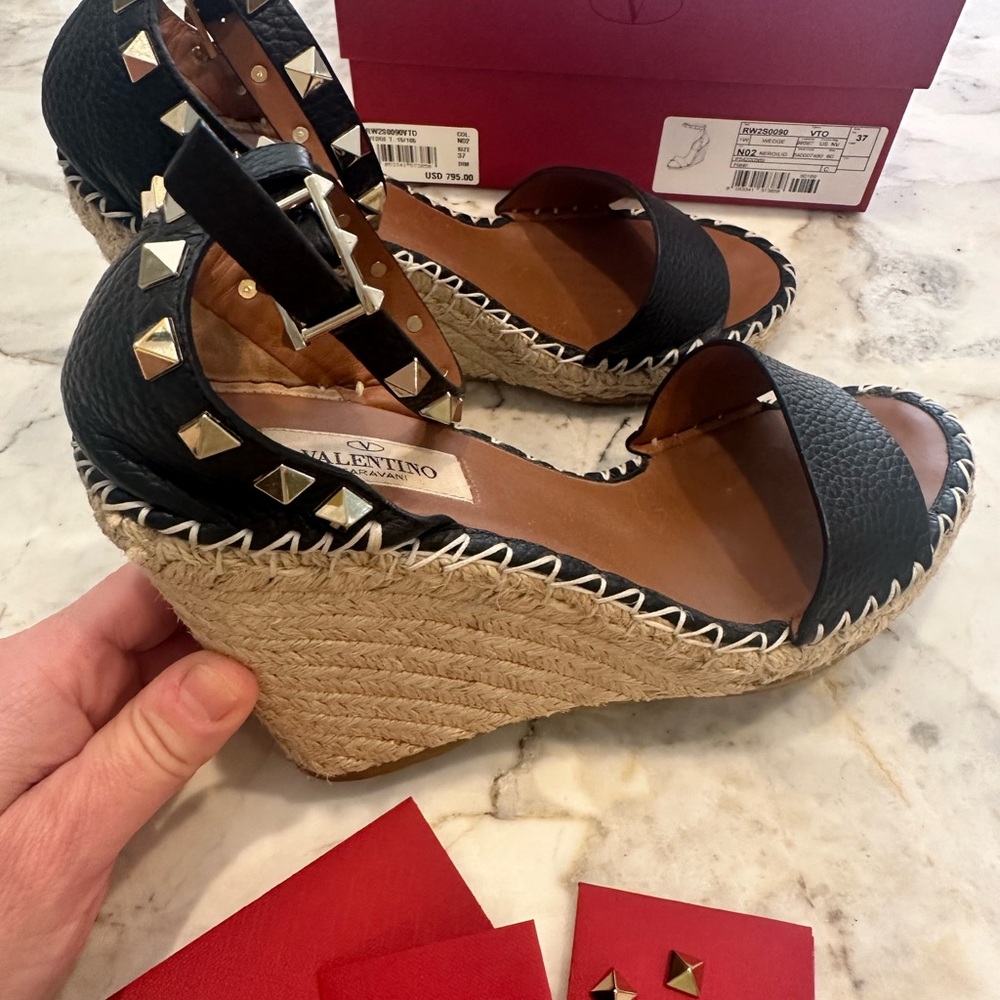 Valentino Garavani Goldstud Black Espadrille Sandals - Picture 2 of 5
